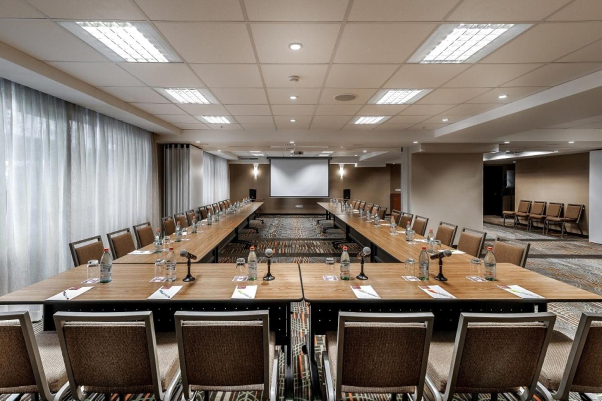 Yerevan Place Hotel 외부 사진