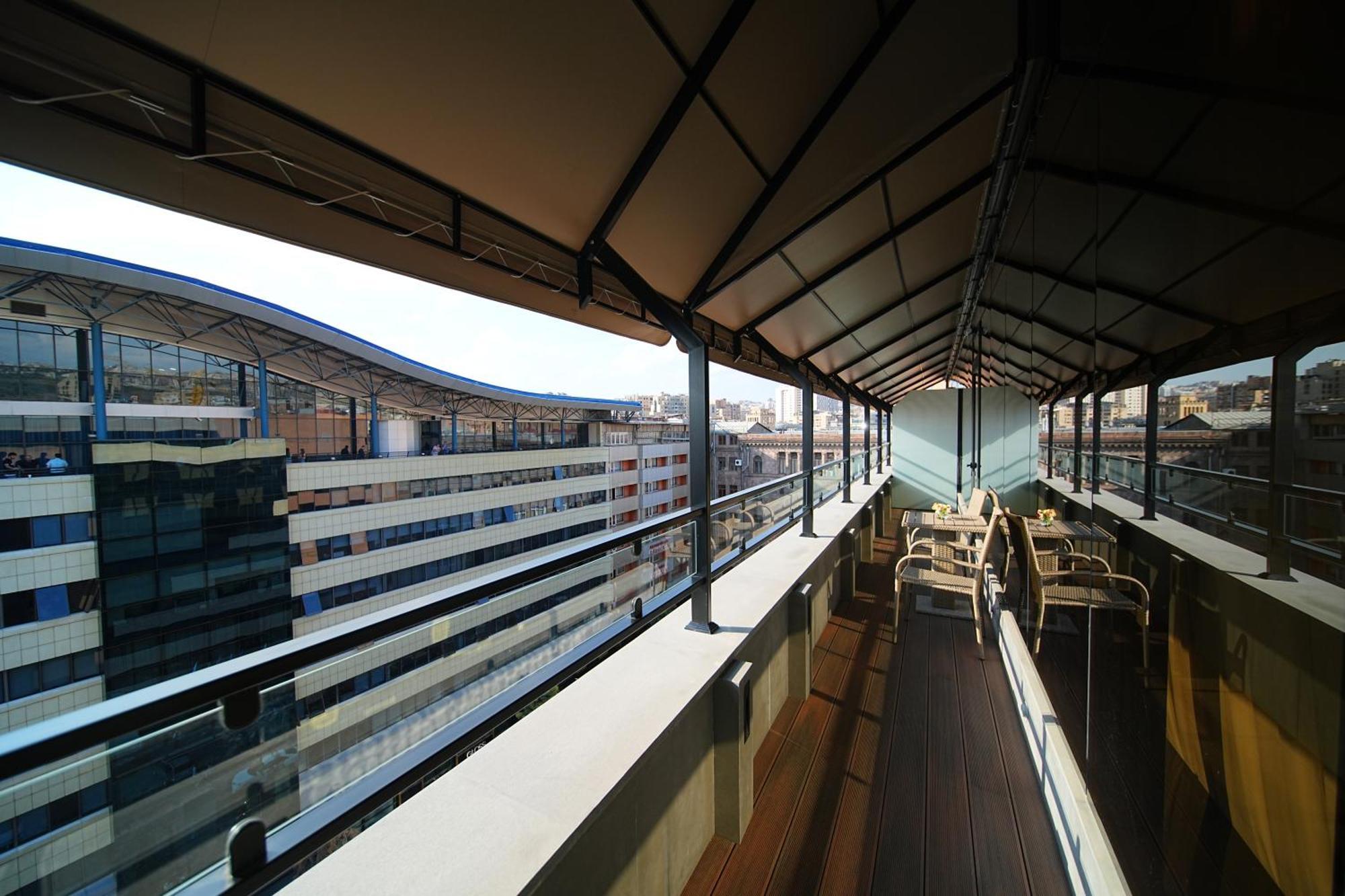 Yerevan Place Hotel 외부 사진