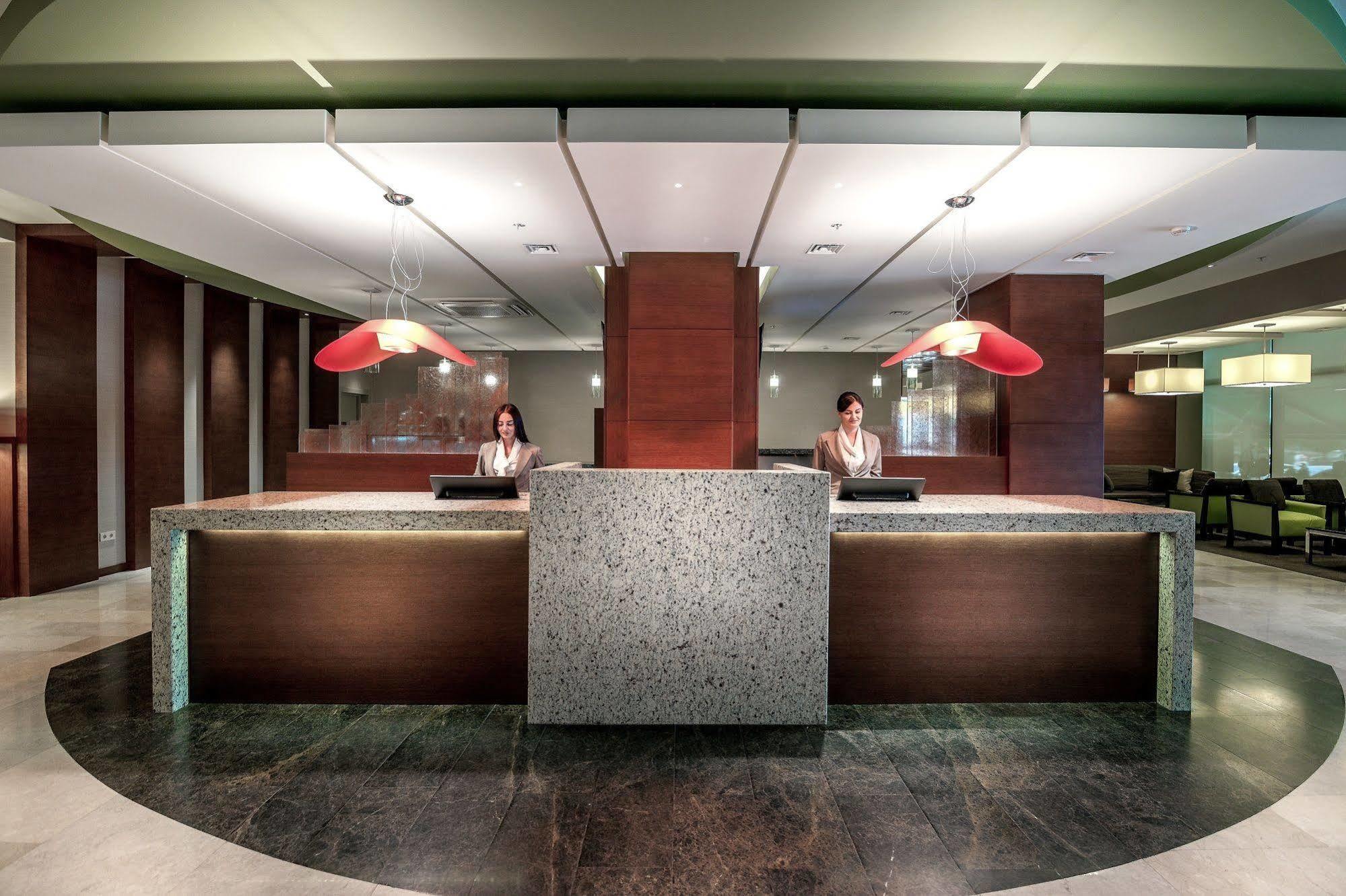 Yerevan Place Hotel 외부 사진
